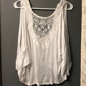 WHITE BLOUSE 🐚